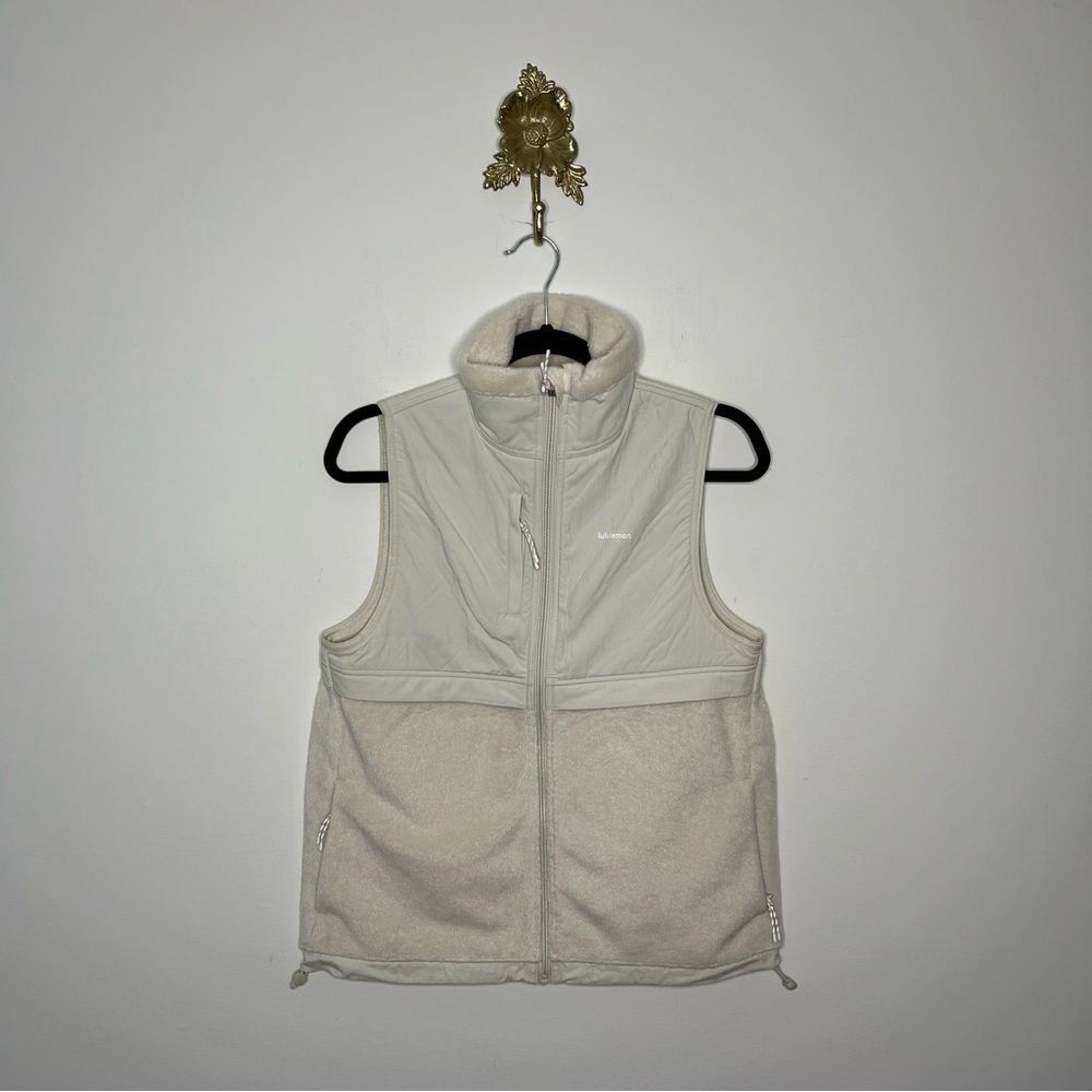 Lululemon Bone Cinch-Hem Fleece Vest 4